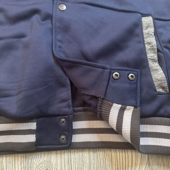 Colosseum Xavier Musketeers Logo Full Snap Hooded Jacket Men’s L Blue Gray New - Picture 7 of 14